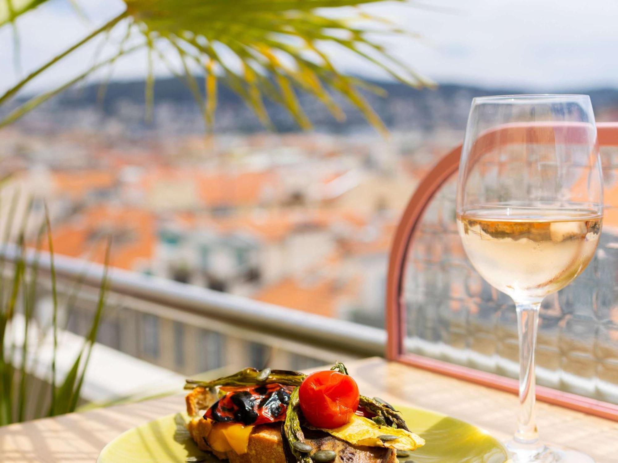 Mercure Nice Centre Notre Dame Exterior foto