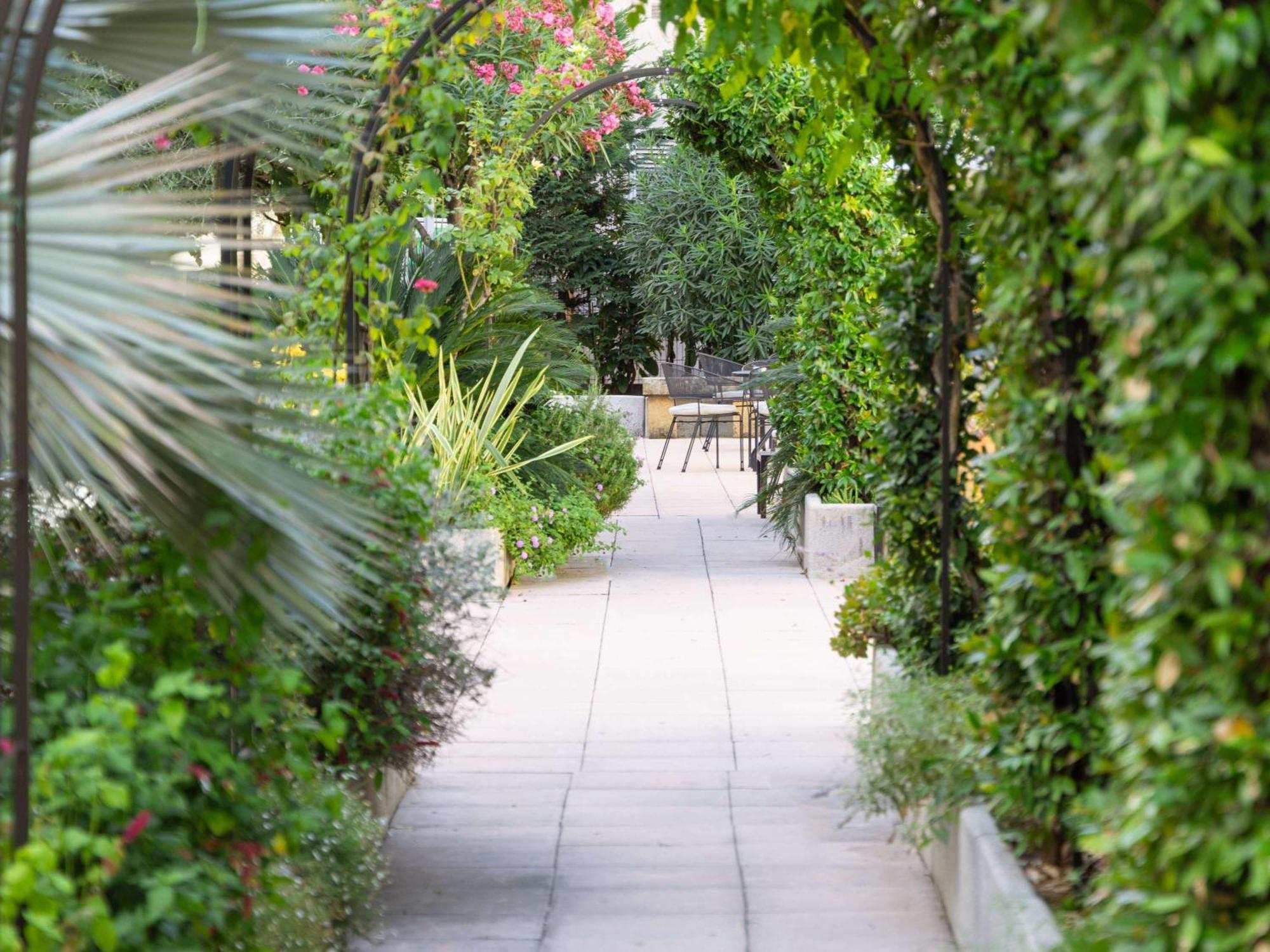 Mercure Nice Centre Notre Dame Exterior foto